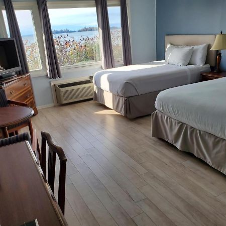 Carolyn Beach Inn Thessalon Buitenkant foto