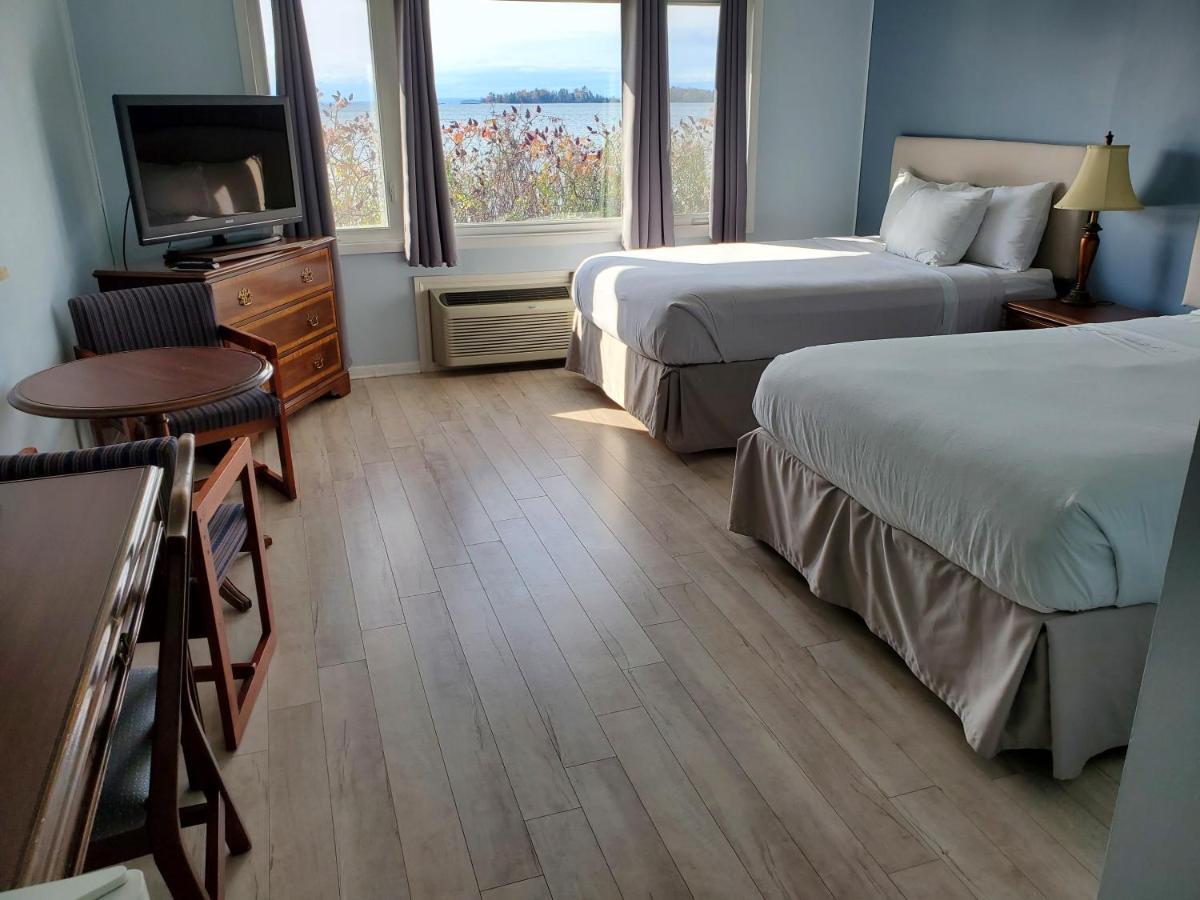 Carolyn Beach Inn Thessalon Buitenkant foto